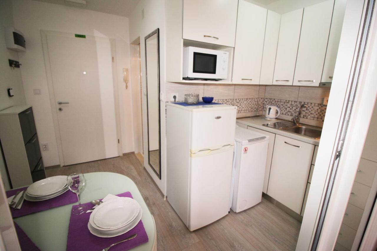 Studio Apartman Ana Split Exteriör bild
