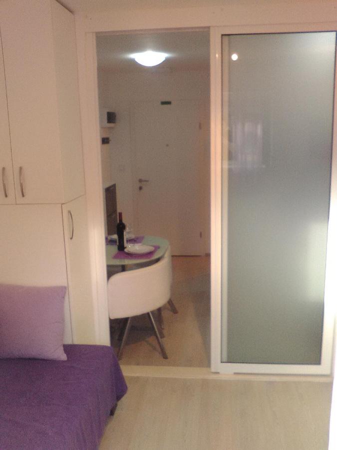 Studio Apartman Ana Split Exteriör bild