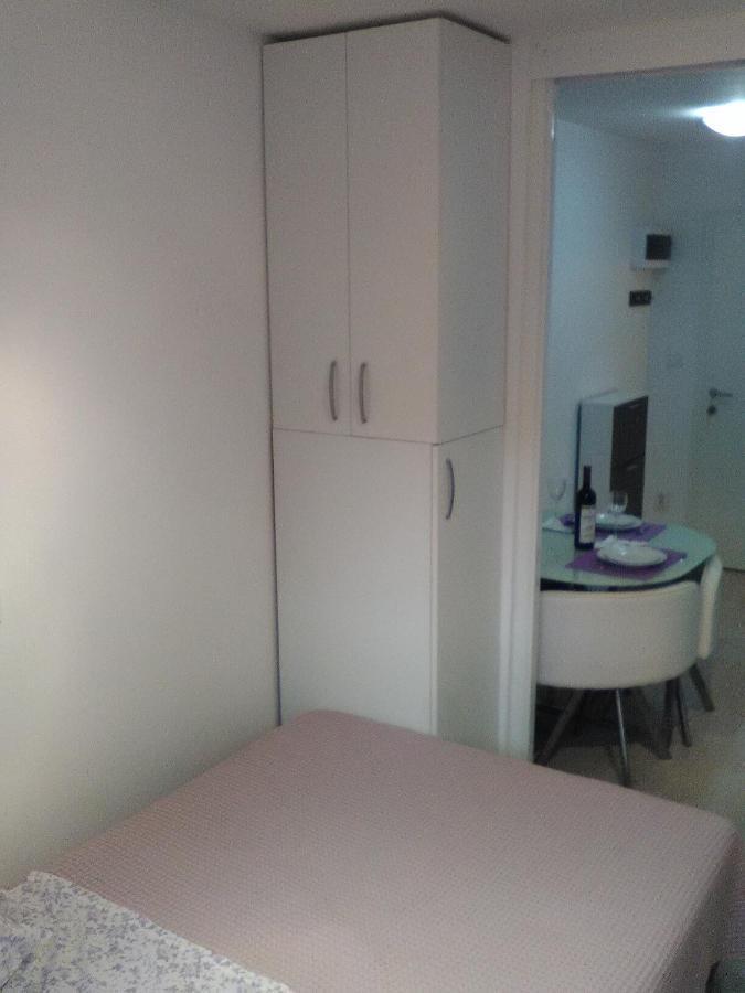 Studio Apartman Ana Split Exteriör bild